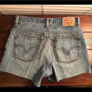 Levi’s 550 High Waisted Cut Off Jean Shorts
